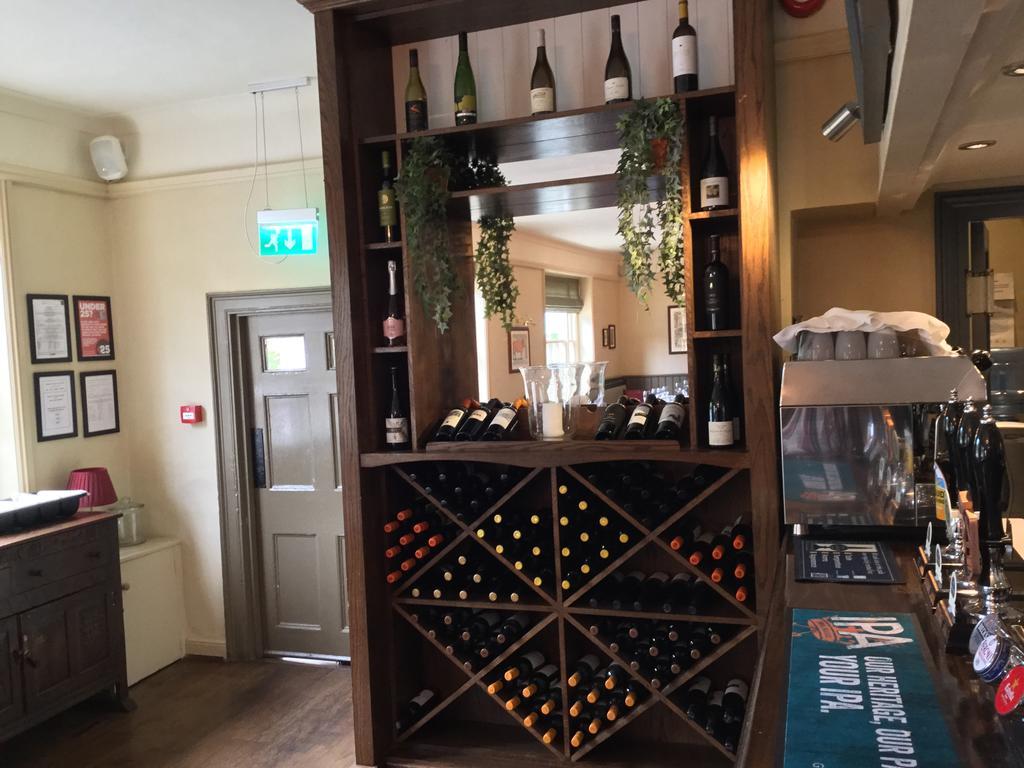 Bed and Breakfast Three Tuns Ashwell Екстер'єр фото
